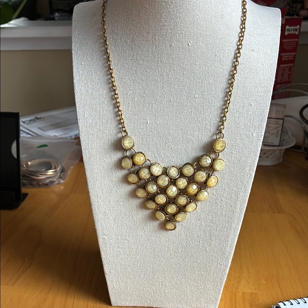 Gold Cluster Bead Necklace Vintage-Inspired